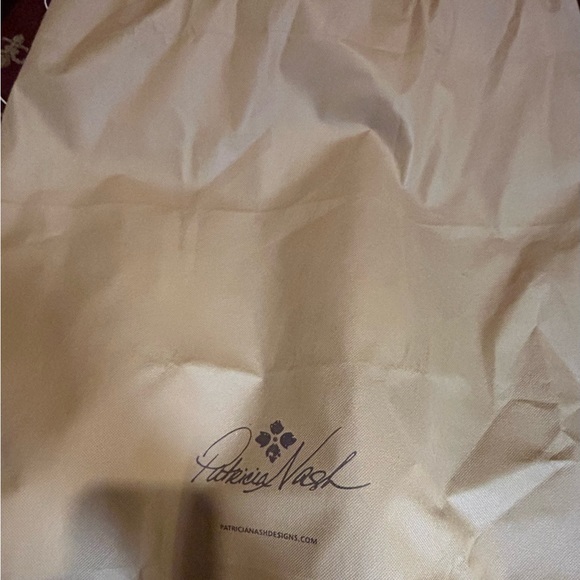 Patricia Nash Women's Brown Zancona Smooth Leather Tote with Large Dust Bag. - Picture 9 of 10